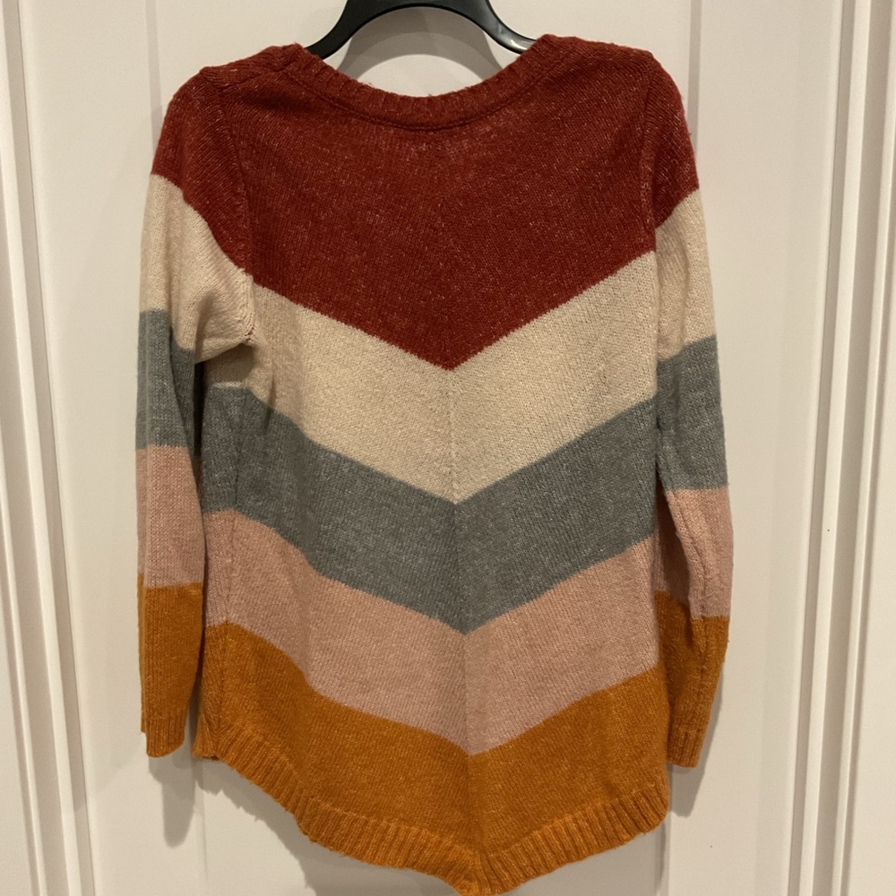 Sweater - Picture 2 of 2